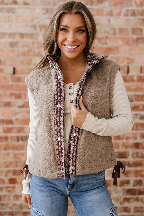 Exclusive Western Side Bow Sherpa Fleece Vest