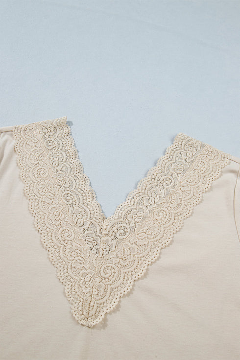 Intricate Lace Spliced V Neck Long Sleeve Top