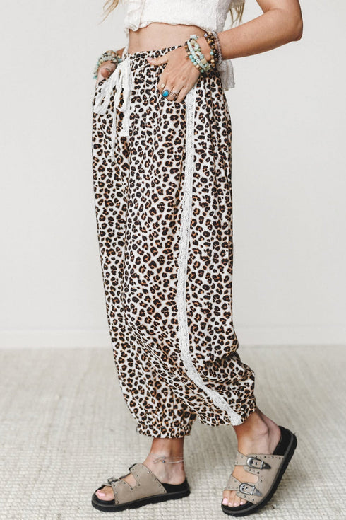 Leopard Print Ankle Length Elastic Waist Pants