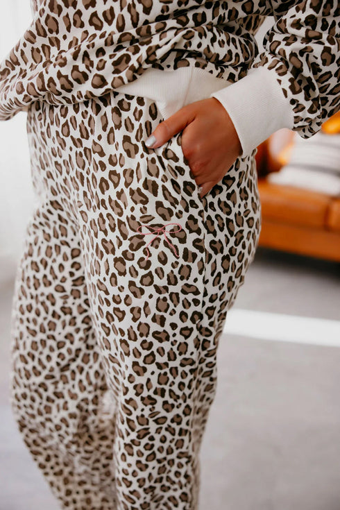 Coordinated Leopard Print Embroidery Details Pant Set