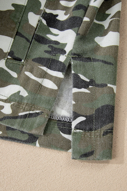 Camo Print Chest Pockets Loose Fit Denim Jacket