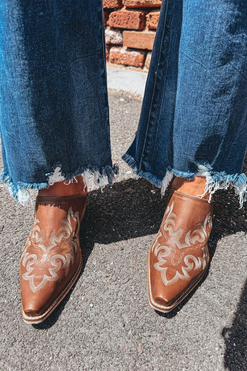 Ashleigh High Waist Frayed Hem Flare Jeans