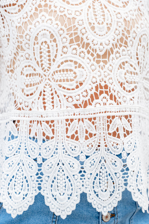 Bohemian Macrame Lace Texture Half Sleeve V Neck Blouse