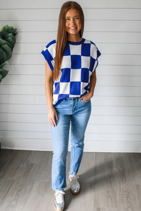 Bold Checkerboard Knit Crew Neck Sweater Vest