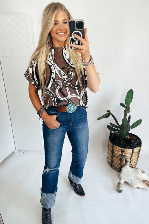 Brown Lucky Horseshoes Graphic Dolman T-shirt