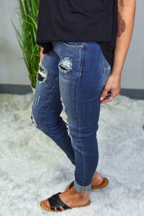 Camouflage Pattern Patch Destroyed Stretch Skinny Jeans