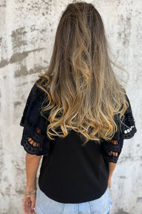 Casual Hollow Out Embroidered Detail O Neck Short Sleeve Knit Top