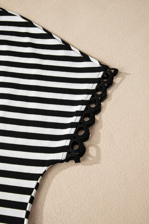 Casual Striped Print V Neck Detailed Trim Tee