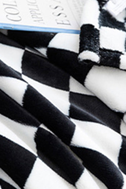 Checkerboard Printed Soft Fleece Throw Blanket