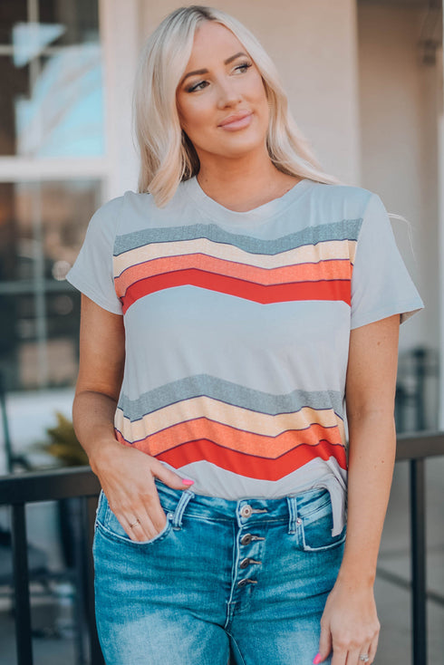 Colorful Wavy Stripes Print Short Sleeve Tee