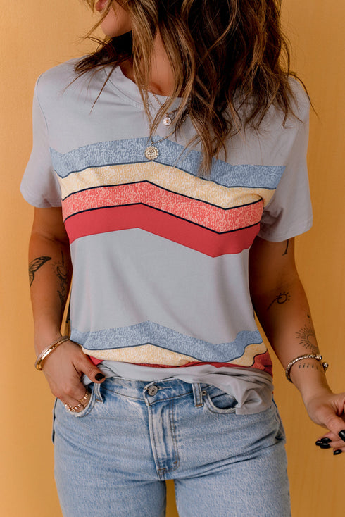 Colorful Wavy Stripes Print Short Sleeve Tee