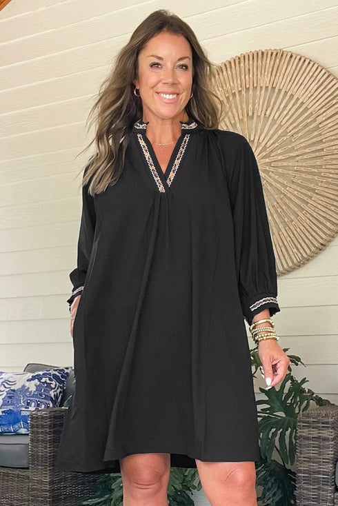 Contrast Trim V Neck Bracelet Sleeve Shift Mini Dress