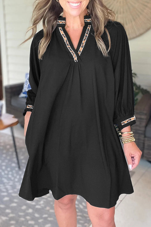 Contrast Trim V Neck Bracelet Sleeve Shift Mini Dress