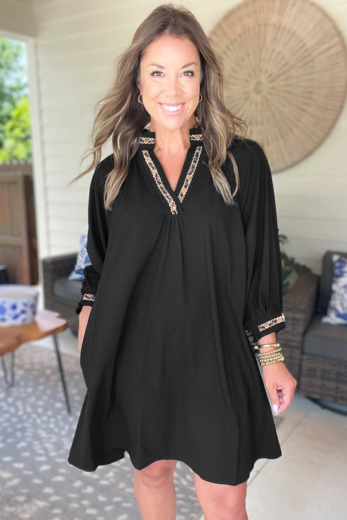 Contrast Trim V Neck Bracelet Sleeve Shift Mini Dress