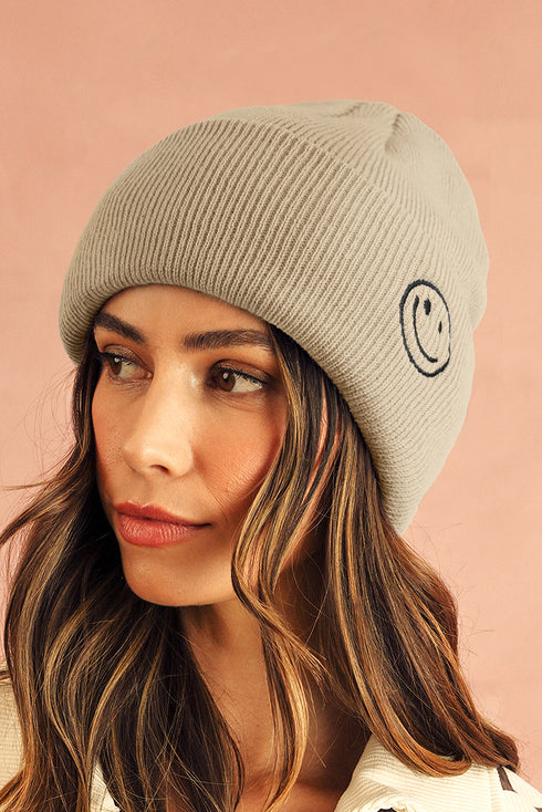 Cozy Ribbed Knit Cuffed Graphic Style Beanie