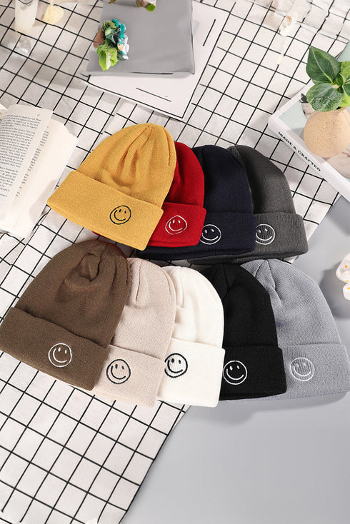 Cozy Ribbed Knit Cuffed Graphic Style Beanie