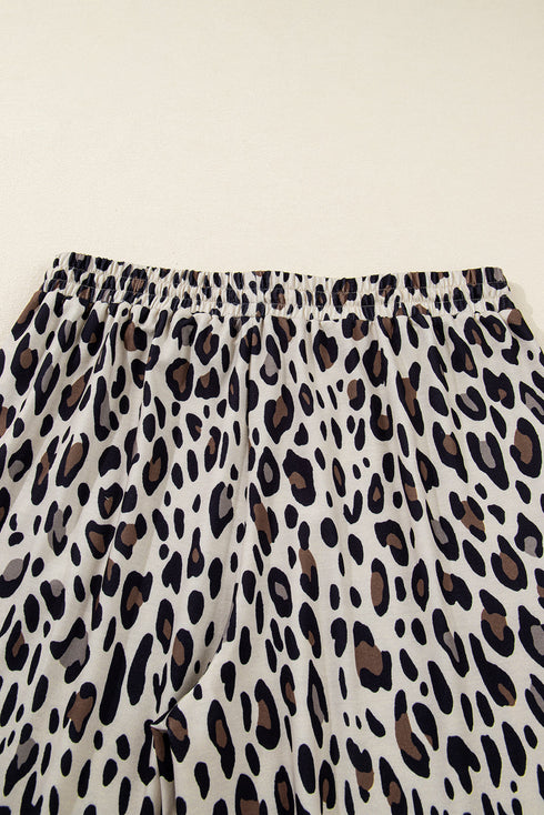 Exposed Seam Patched Pocket Leopard Wide Leg Bottoms