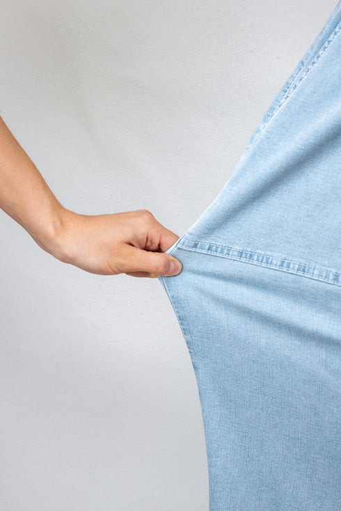 Elastic Waist Ruffled Wide Leg Denim Pants