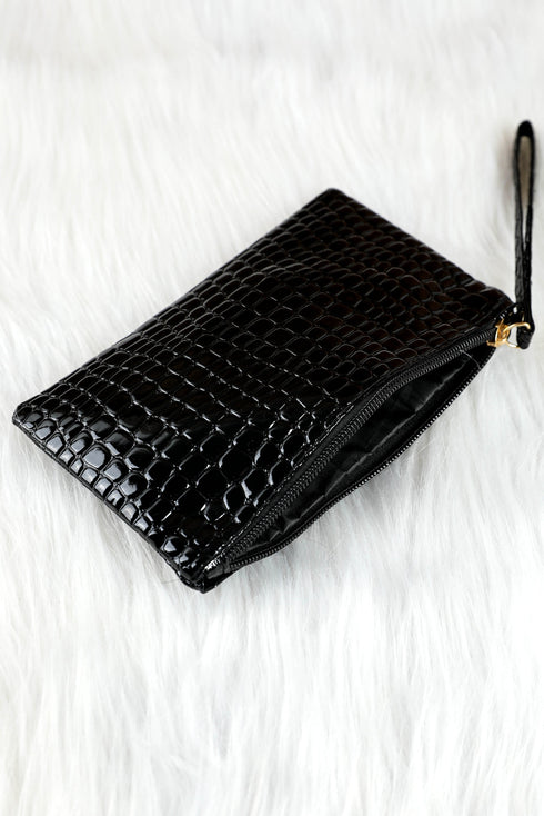 Embossed Faux Leather Crocodile Pattern Zipper Wristlet