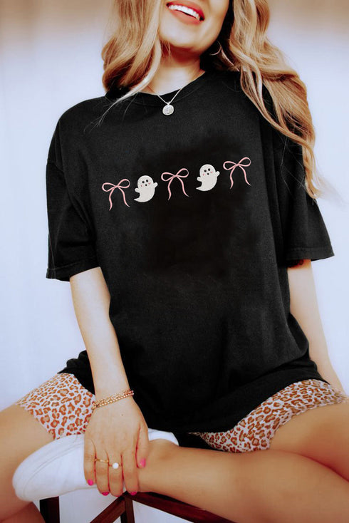 Embroidered Ghost Bow Graphic Crew Neck Tee