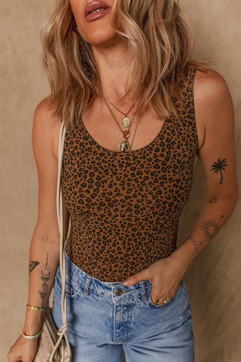 Exclusive Leopard Print Sleeveless Scoop Neck Bodysuit