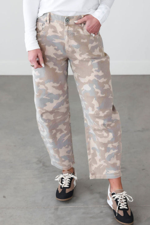 Camouflage Pattern Pocket Rivet Ankle Length Harem Fit Jeans