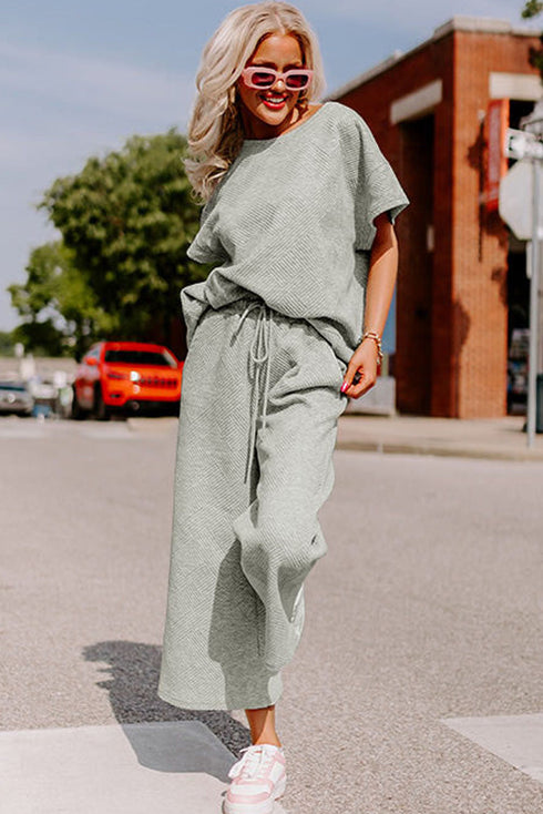 Textured Solid Loose Fit Wide Leg Pant Set