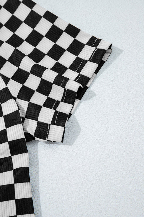 Fitted Checkered Print Ribbed Knit Short Sleeve Shirt