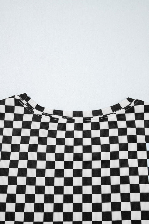 Fitted Checkered Print Ribbed Knit Short Sleeve Shirt