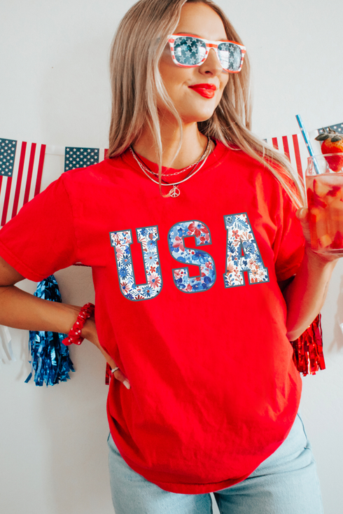 Floral Letter Graphic Cuffed Sleeve Crew Neck Tee