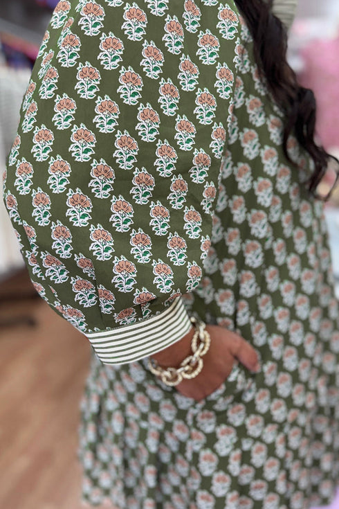 Floral Print Striped Trim Frilled Collar Plus Size Mini Dresses