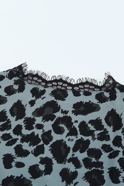 Floral Scalloped V Neck Short Sleeves Top