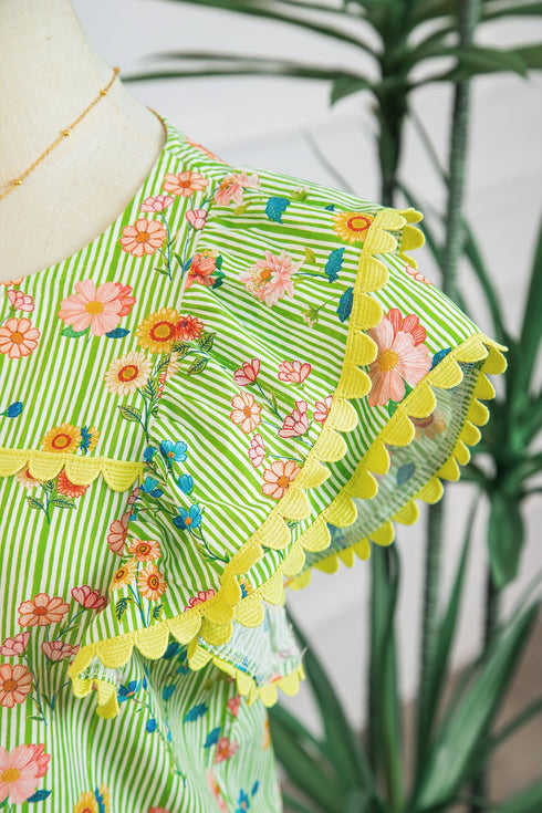 Floral Stripe Rick Rack Scallop Trim Ruffle Sleeve Blouse