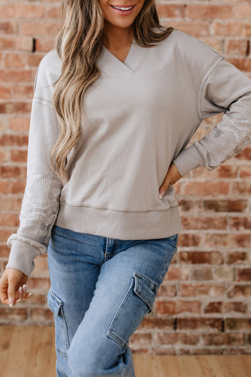 Geometric Sleeve V Neck Relaxed Fit Pullover Sweatshirt