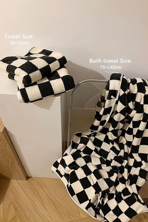 Graphic Checkerboard Pattern Superfine Fiber Plush Bath Towel Set