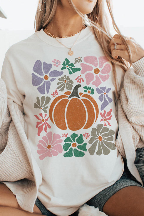 Groovy Autumn Blooms Pumpkin Graphic Art Casual Tee Shirt
