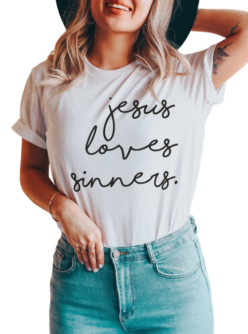 Jesus Loves Sinners Slogan Print Short Sleeve Tee