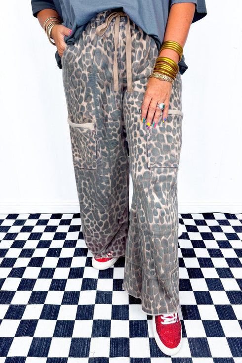 Leopard Raw Edge Patch Pocket Drawstring Wide Leg Pants