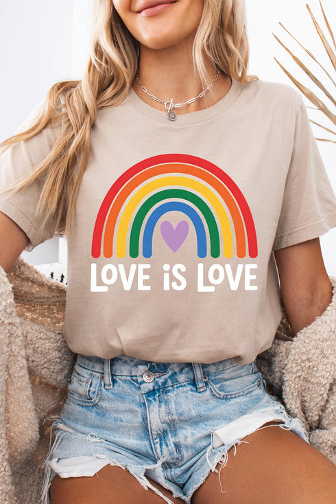 Love Is Love Heart Print Short Sleeve Tee