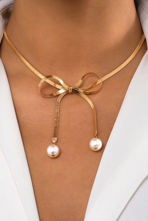 Lustrous Bow Detail Plated Metal Chain Necklace