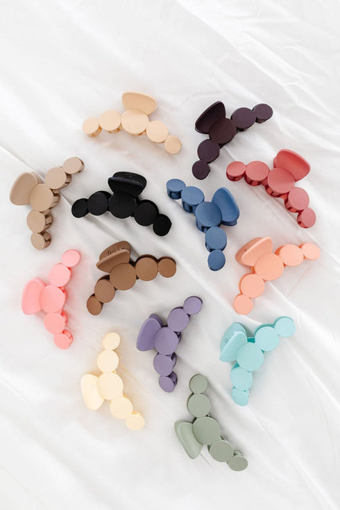 Minimalist Geometric Loop Frosted Matte Hair Claw Clip