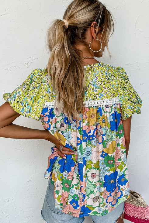 Mixed Floral Print Lace Trim Bubble Sleeve Blouse