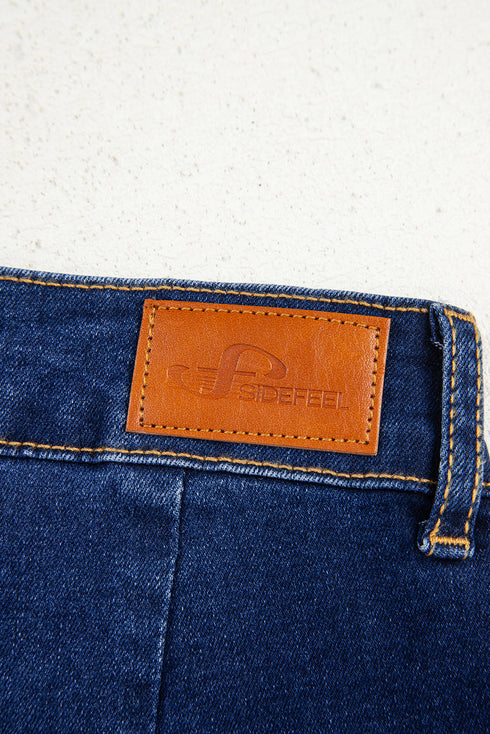 Modern Minimalist Patch Pocket Wide Leg Denim Jeans