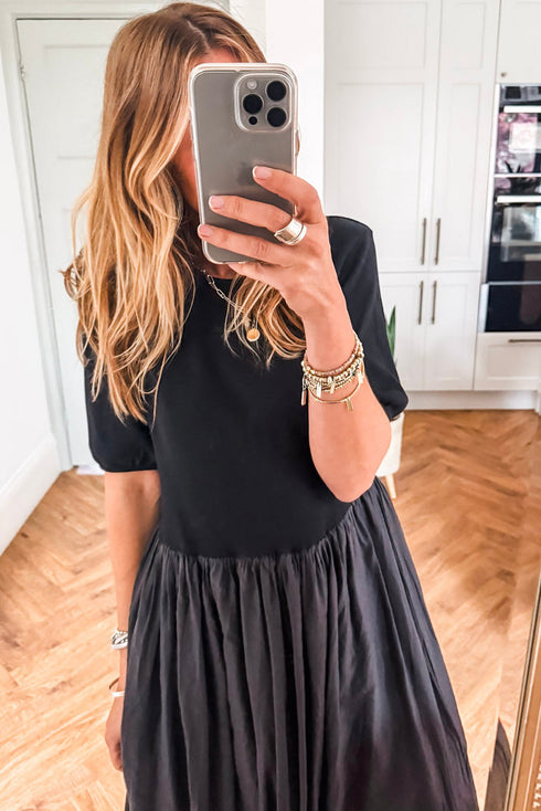 Modern Short Sleeve Knit Patchwork Pleated Maxi Dress
