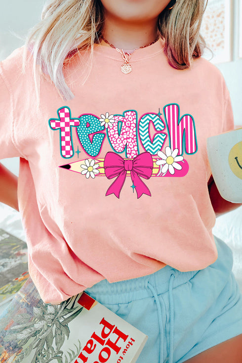 Patterned Teach Graphic Short Sleeve Crew Neck Tee