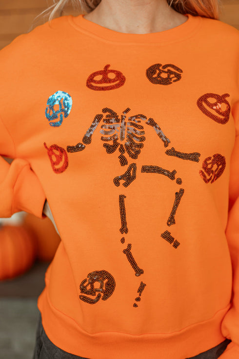 Playful Skeleton And Pumpkin Graphic Pullover Sweatshirt