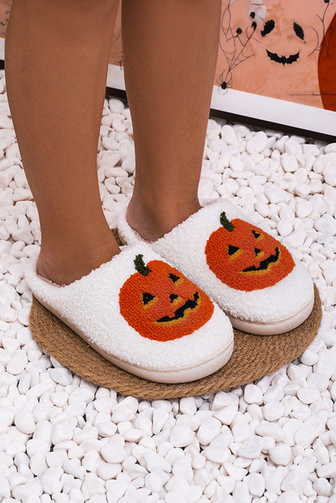 Plush Pumpkin Face Graphic Fleece Slip On Slippers