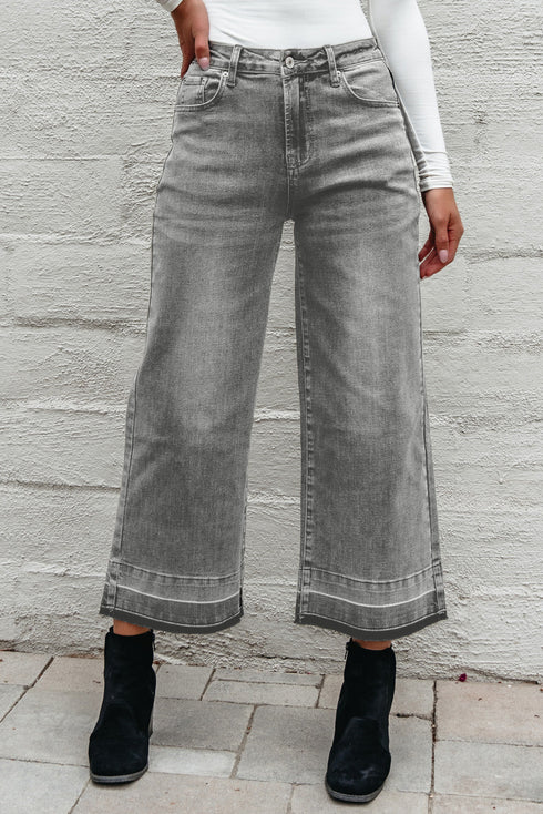 Raw Hem Loose Straight Leg High Waist Jeans
