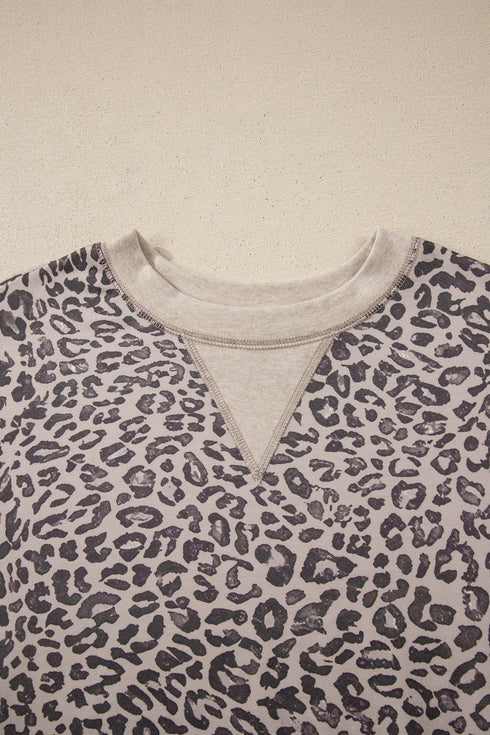 Relaxed Animal Print V Notch Pullover Sweatshirt