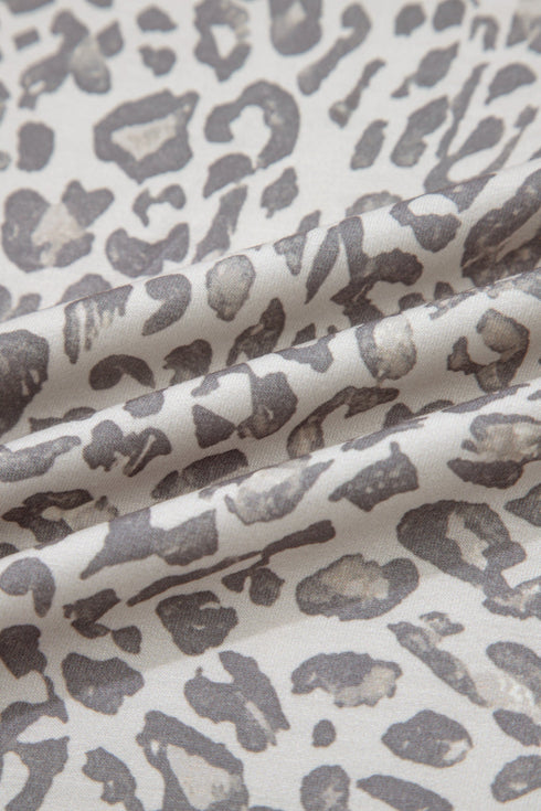 Relaxed Animal Print V Notch Pullover Sweatshirt